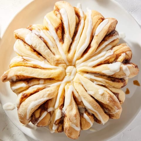 Giant Snowflake Sweet Roll